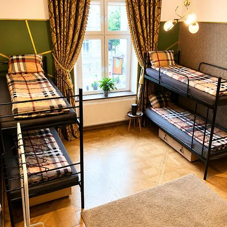 Hostel Uno-only Women!no Alkohol! Age Limit From 18 Until 55! Kraków