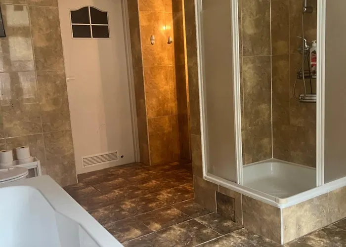 Uno-no Alkohol! Only Comfort ホステル