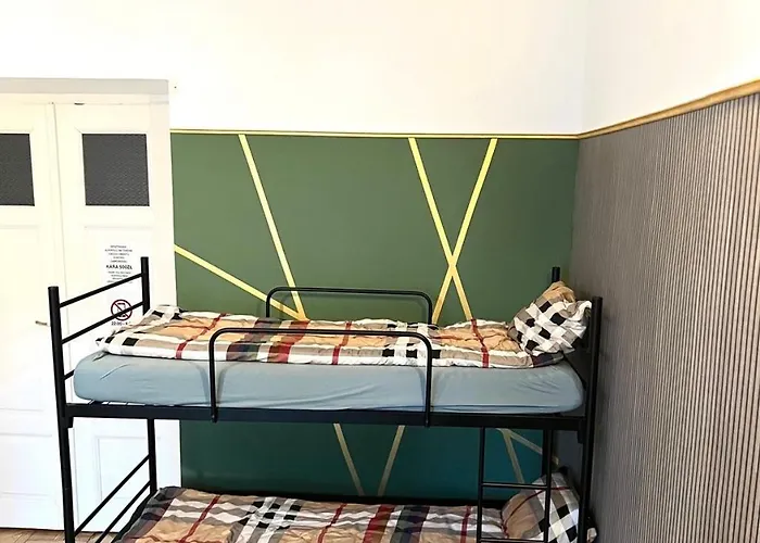 Uno-no Alkohol! Only Comfort ホステル