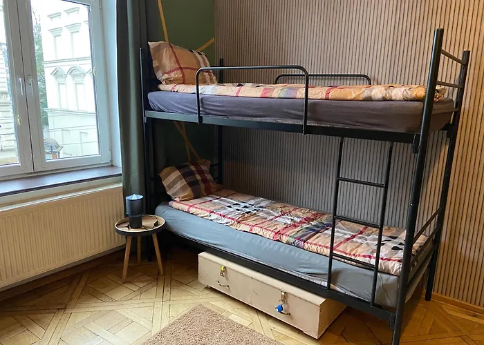 호스텔 Uno-no Alkohol! Only Comfort